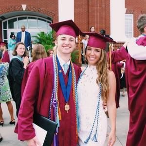 Meet your Posher, Carlee